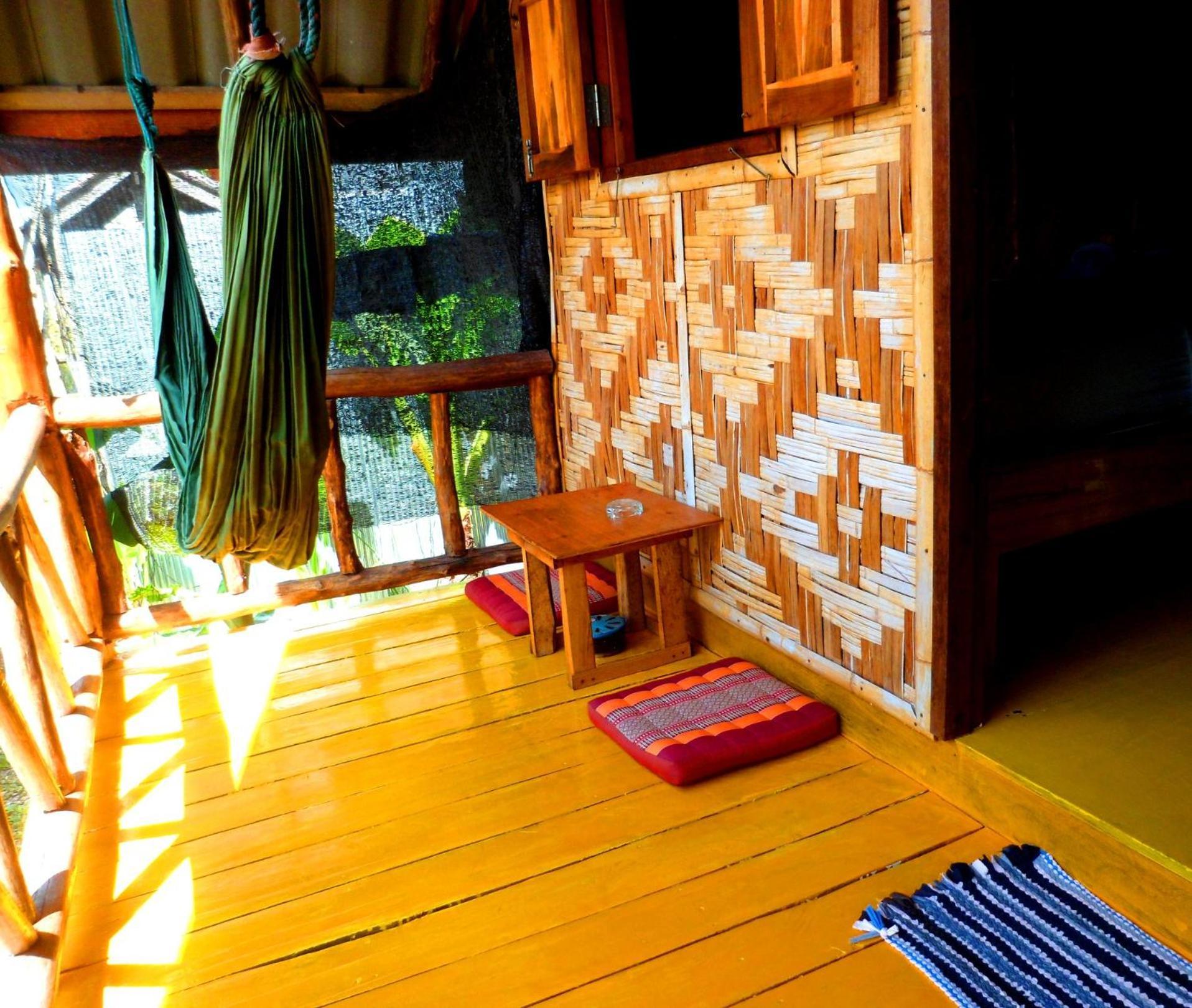 O K Chawkoh Bungalow Ko Lanta Esterno foto